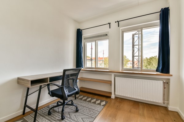 Medium property photo - Hoofdweg, 1058 BB Amsterdam